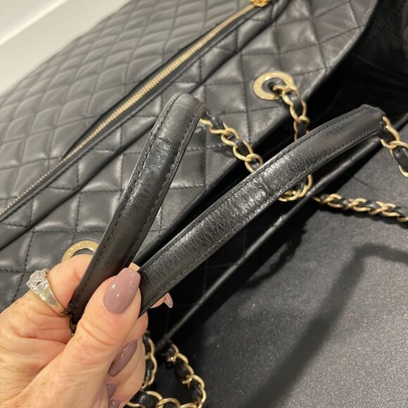 Chanel Lambskin Quilted CC Pocket Shopping Tote Black with CC Charm (JB1401) - Picture 10 of 14